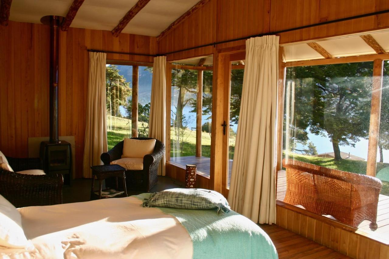 Lodge El Mirador De Guadal Puerto Guadal Ngoại thất bức ảnh